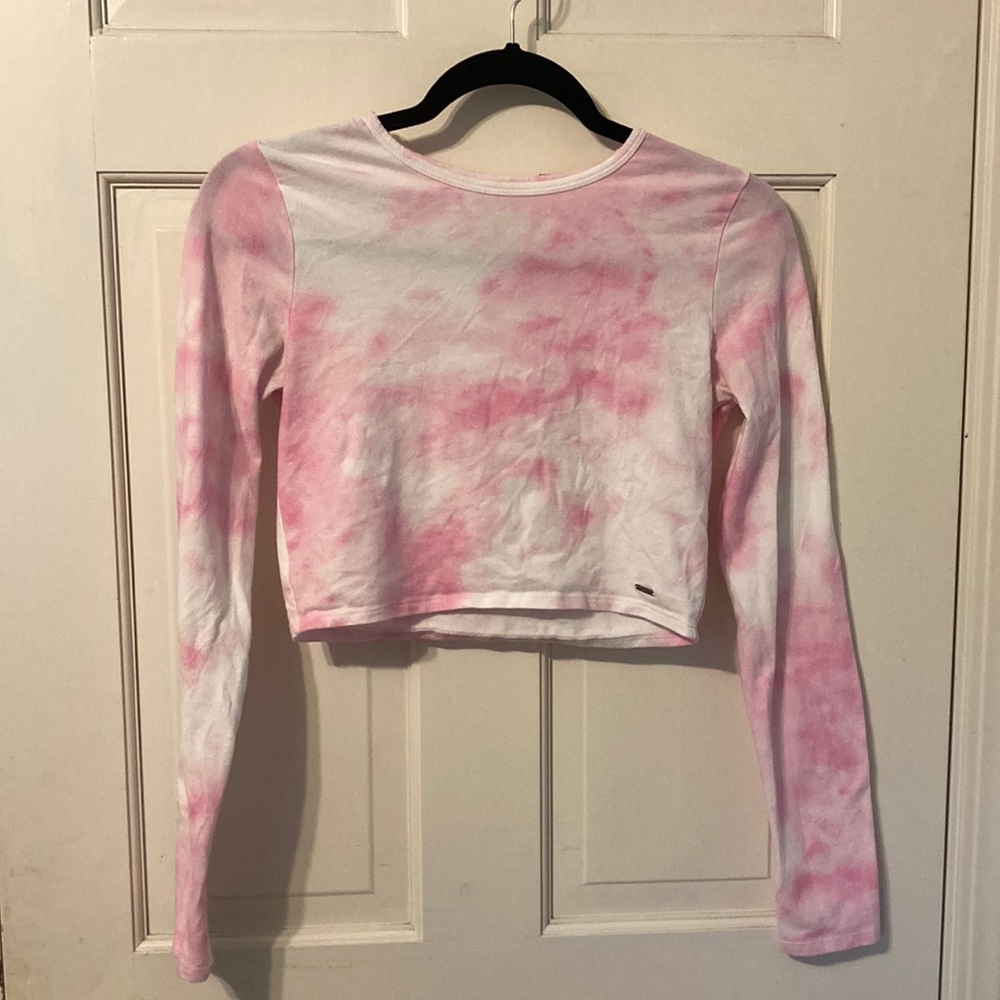 Hollister Pink and White Tye Dye Cropped Top
